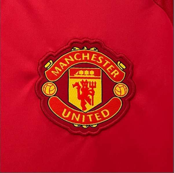 Manchester united 24/25 jersey